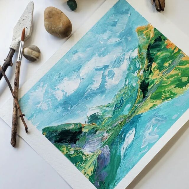 I am absolutely in love with the Lake Louise-inspired piece. Have you been to Lake Louise? Do you see it?⁠

#explorecanada #canada #yyc #alberta #canadian #calgaryliving #yycbusiness #yycliving #mountainlife #livelovecanada #onlyincanada #lakelouise #rockymountains⁠
#mountains